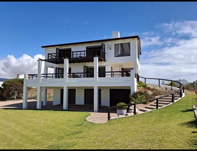 3 BEDROOM HOUSE FOR SALE IN DUYKER EILAND